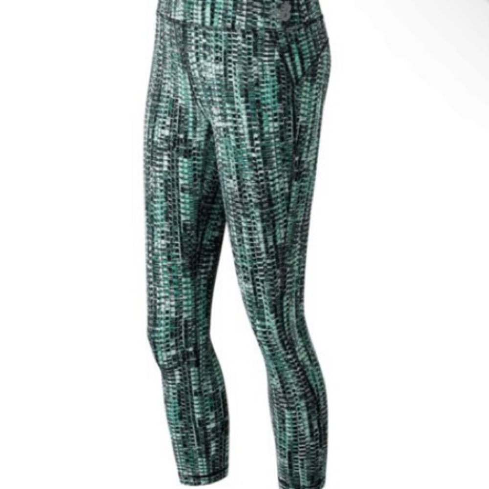 NWT New Balance | High Rise Transform Printed Crop
